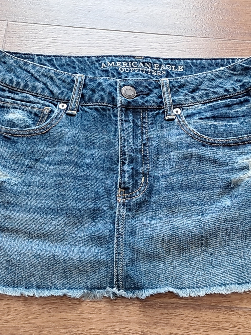 American Eagle Women’s Blue Denim Mini Skirt